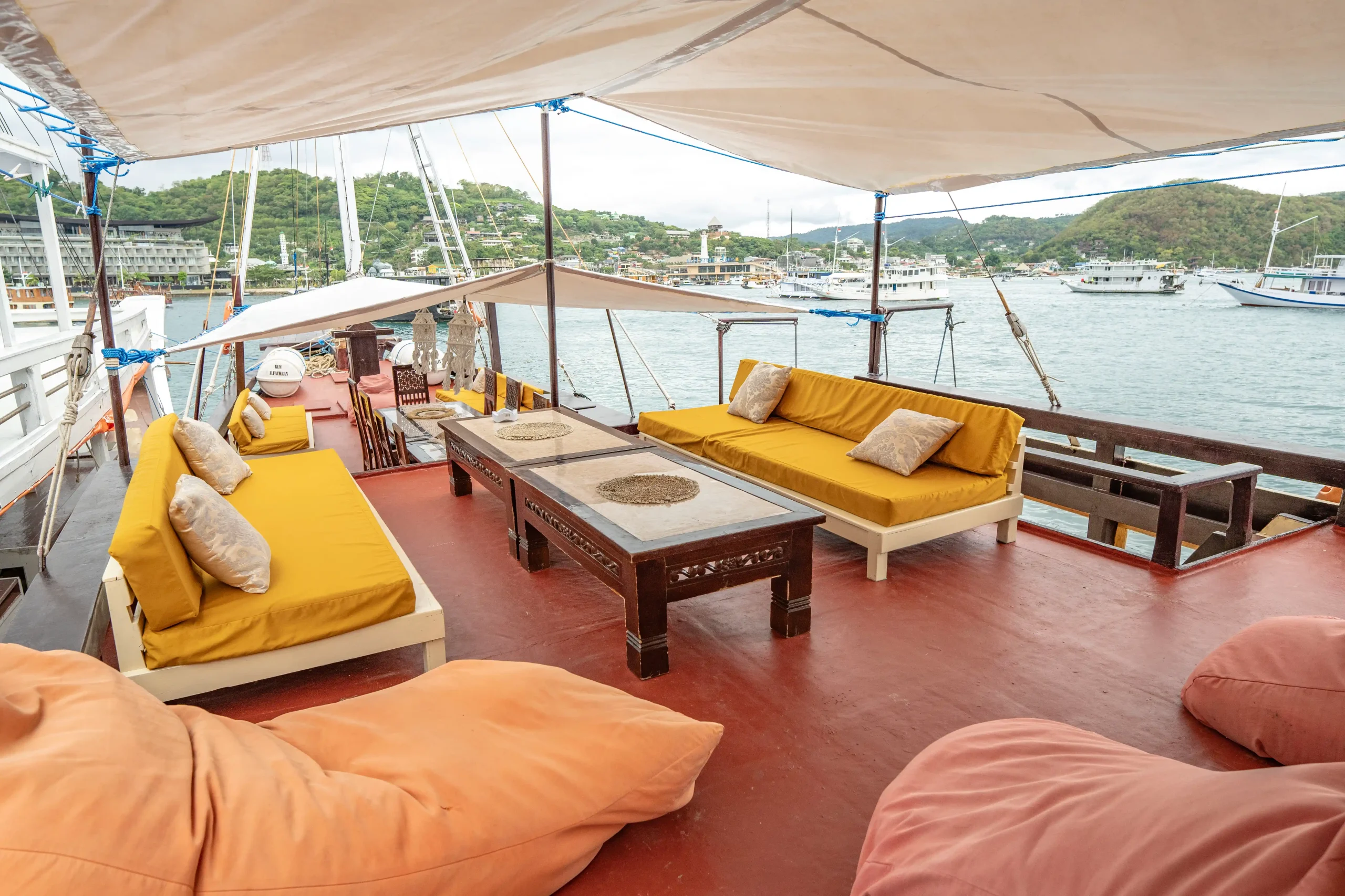 Komodo Liveaboard Deluxe Phinisi Alfathran