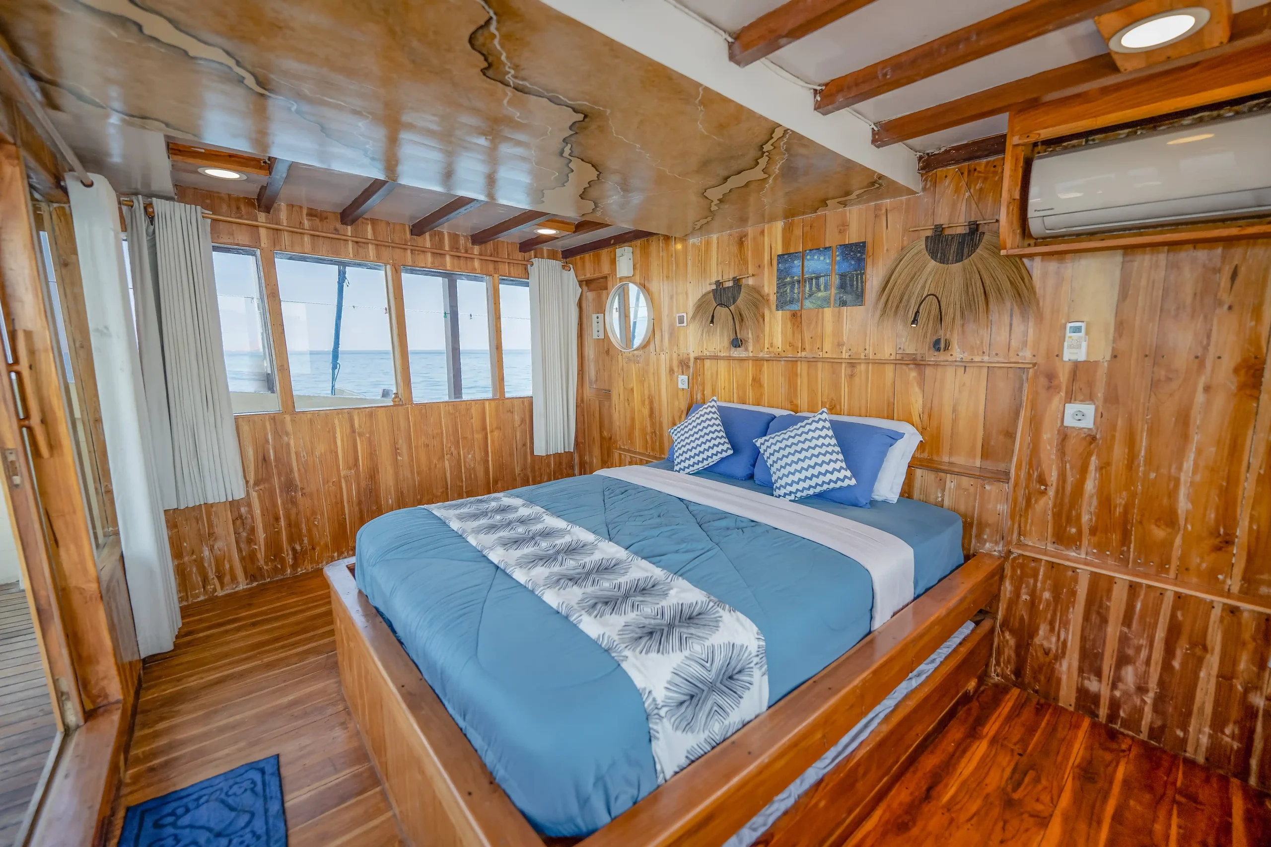 Open Trip Labuan Bajo Kapal Phinisi Luxury Lamborajo 2