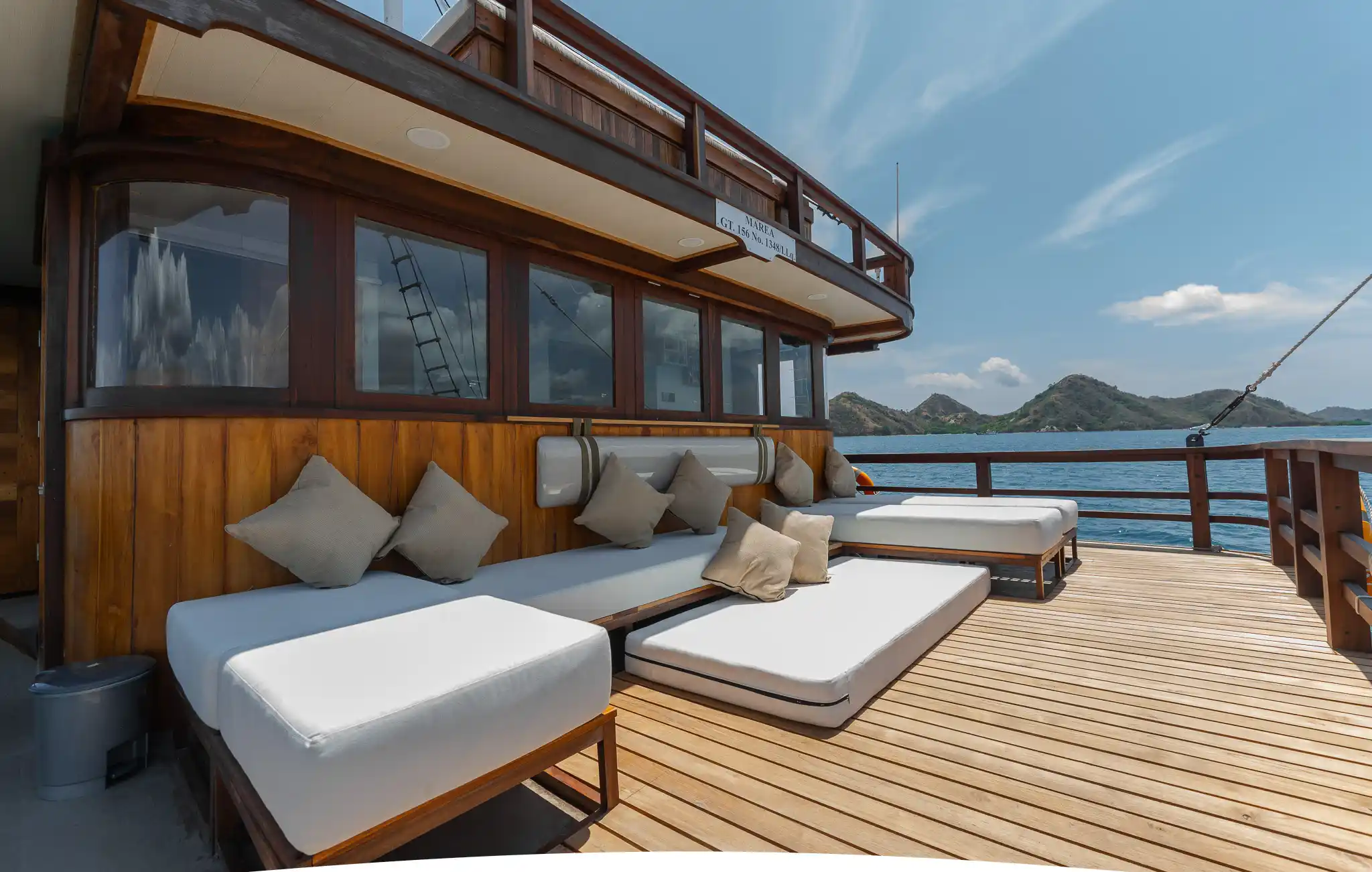 Open Trip Labuan Bajo Kapal Phinisi Luxury Marea