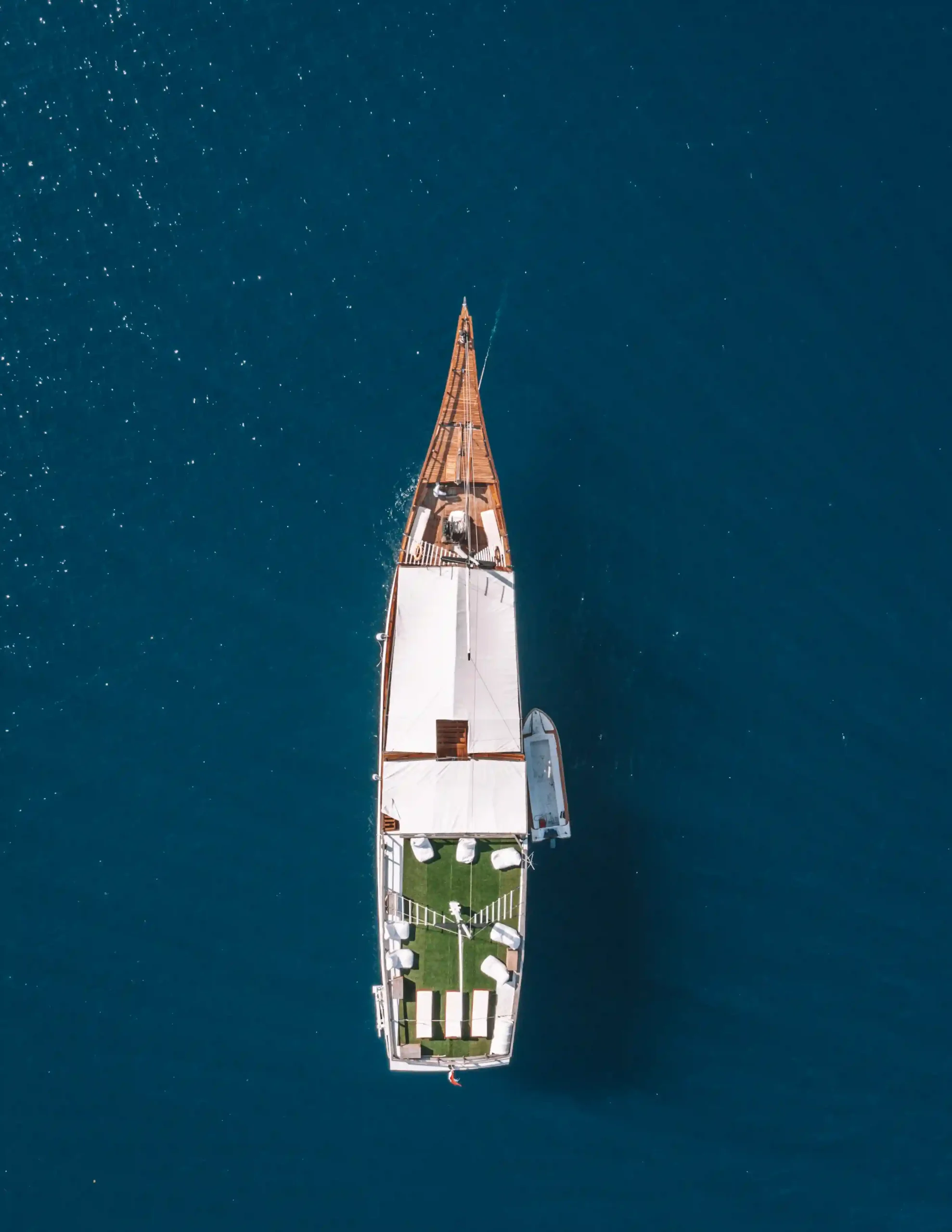 Open Trip Labuan Bajo Kapal Phinisi Luxury Zada Nara