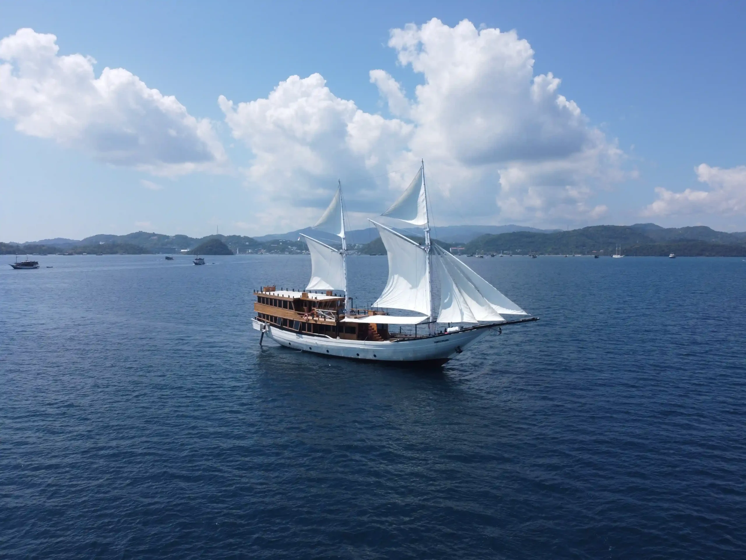 Sewa Kapal Phinisi Luxury Labuan Bajo Panrita
