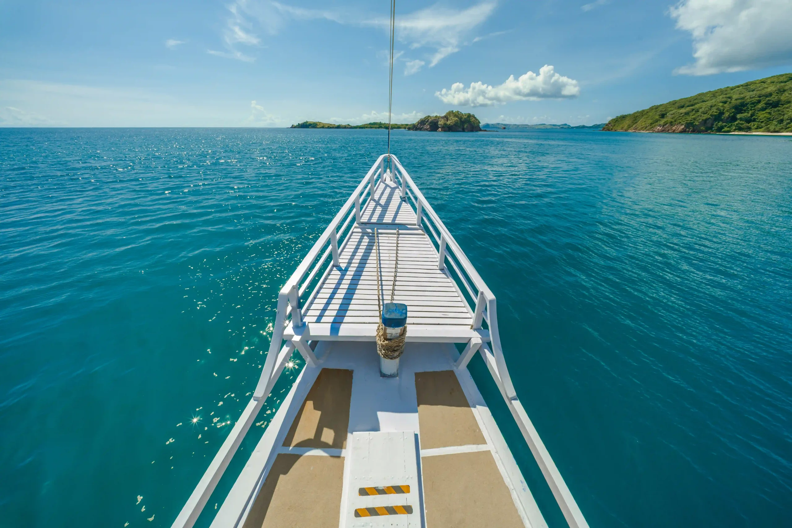 Private Superior Phinisi Charter Komodo La Dyana