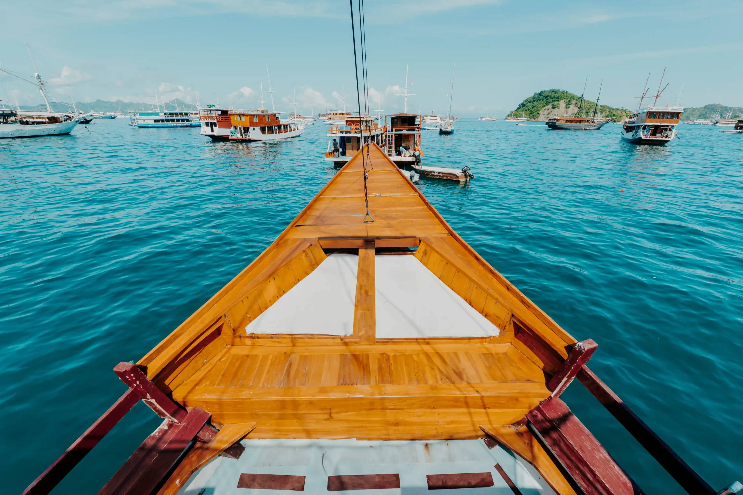 Open Trip Labuan Bajo Kapal Phinisi Superior Amore