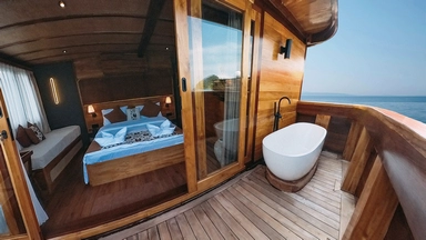 Candi Cabin 1