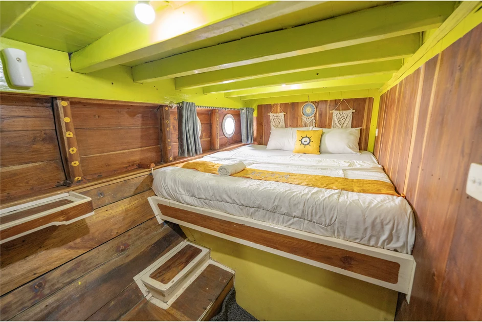 Superior Cabin 2