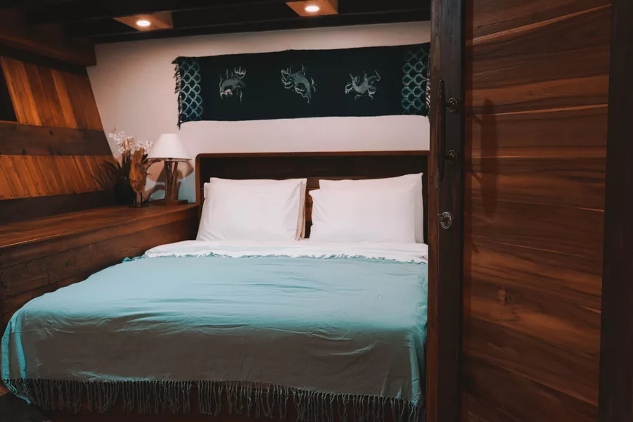 Banda Neira Cabin