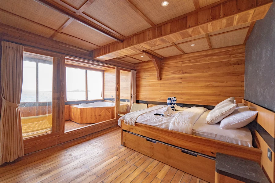 Master Cabin