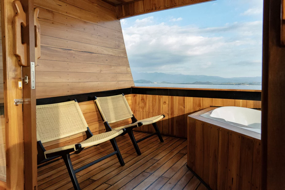 Royal Suite Cabin