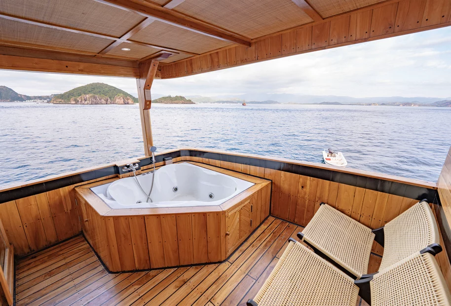Royal Suite Cabin