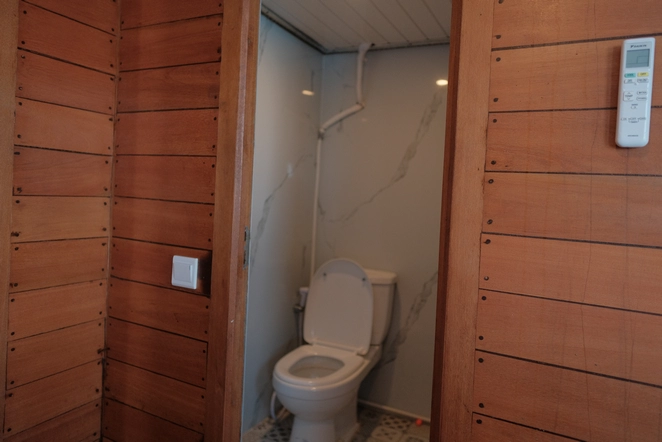 Deluxe Cabin 1