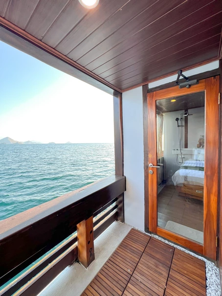 Deluxe Cabin 2