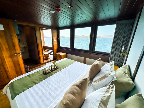 Deluxe Cabin 3