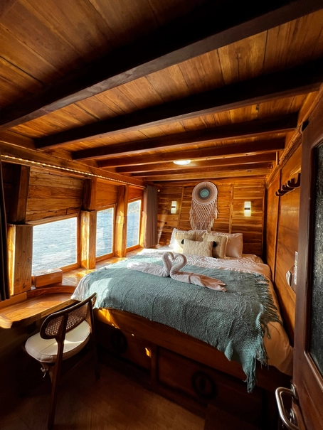 Deluxe Cabin 1