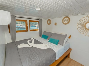 Private Cabin 3